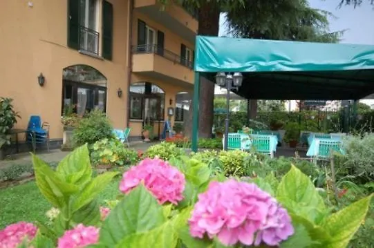 Albergo Ponte Vecchio Cernobbio Hotel