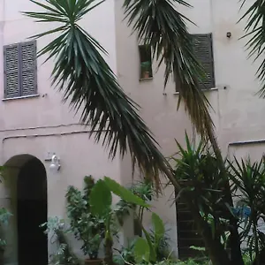 Guest house Roma Prince Inn Accommodation